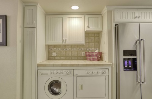 Downtown Condo | Classic California Oceanfront Living