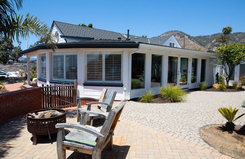 Shell Beach House | Classic Cape Cod Ocean Front Home