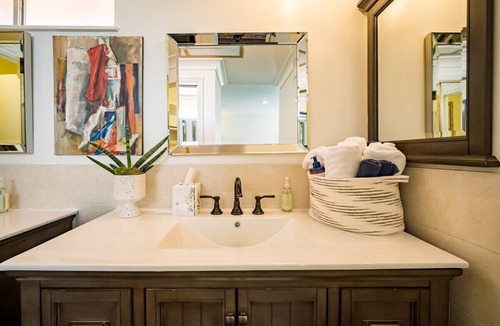 Santa Ana House | Classic Luxury in the heart of South Coast Metro