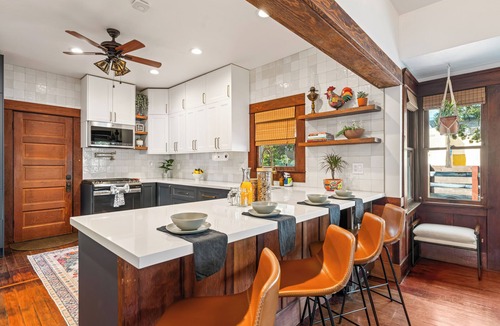 City Heights House | Classic San Diego Home Outdoor Lounge + Vintage Charm | Casa Craftsman
