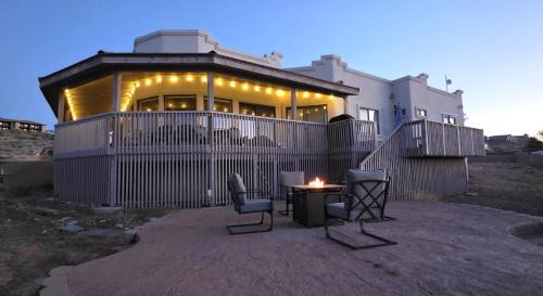 Greenehaven House | Cliff Views, Game Room, Boat Parking