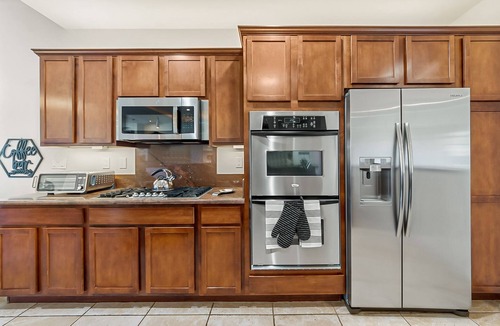 La Quinta Cove House | Close to OldTown - All King Beds - Pool/Close to LQ Village 3br #066781