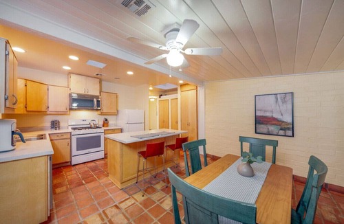 Jefferson Park House | Close to UA & Banner/Outdoor Space/2 BR & 2 BA