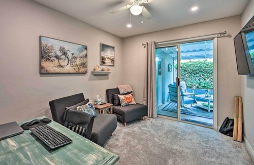 East Side Capistrano House | Coastal Cottage: Walk to Oceanside Harbor!