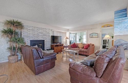 Oceano House | Coastal Sun and Fun