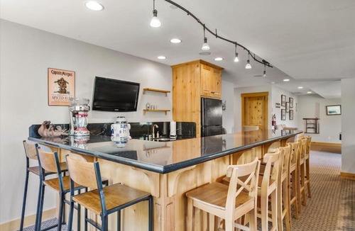 South Lake Tahoe House | COH1407 - Shaquinaw!