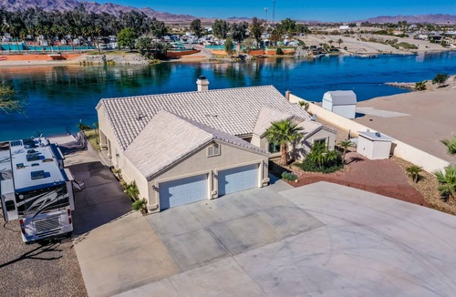 Colorado Shores House | Colorado River Resort