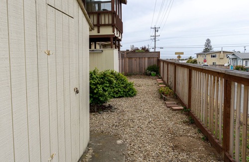 Morro Bay House | Come Share Our Dogwood Beach House - Dog Friendly