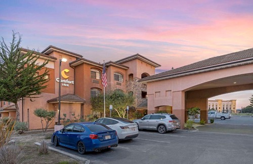 Marina Hotel | Comfort Inn Marina on the Monterey Bay