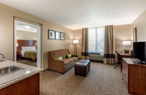 El Centro Hotel | Comfort Inn & Suites El Centro I - 8