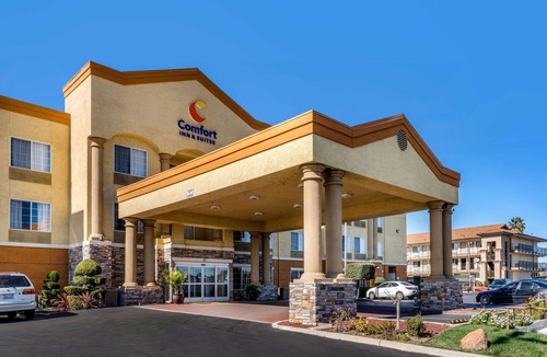 Southeastern Sacramento Hotel | Comfort Inn & Suites Sacramento – University Area