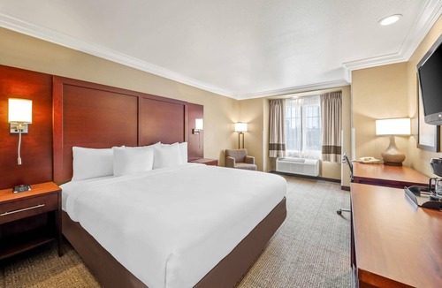 Salinas Hotel | Comfort Inn & Suites Salinas City Center Area