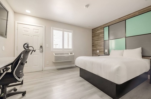 Victorville Hotel | Comfortable Single Room Near I-15 – Great Location