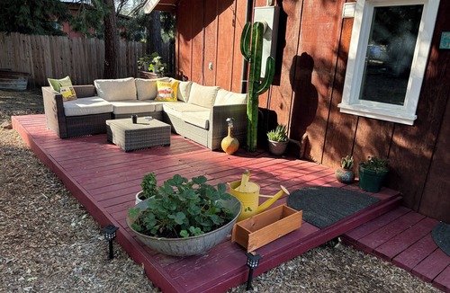 California Hot Springs Cabin | Comfy and Cozy Family Cabin in Sequoia Nat’l Forest in Cal Hot Springs with WiFi