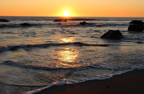 Cayucos House | Comfy Neighborhood Ocean View Home, w/ Hot Tub--Just Steps to Beach (No Parties)