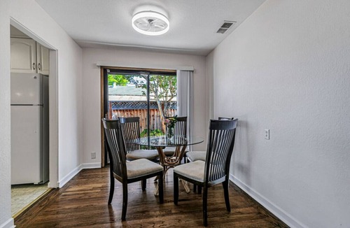 Santa Clara House | Comfy stay in Santa Clara