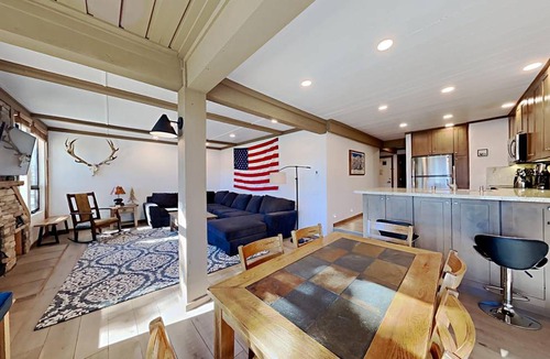 Mammoth Lakes Condo | Condo ∙ 2 bedrooms ∙ 5 guests