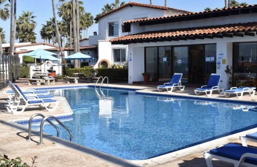 Rosarito Condo | Condo for 5 at La Paloma Beach Resort. Access to all amenities. 24 hr security.
