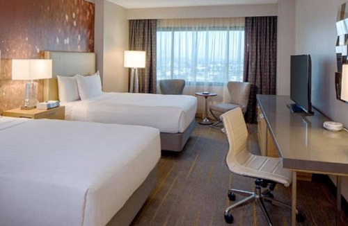 Santa Clara House | Connected to the Santa Clara Convention and steps away from Levi’s Stadium