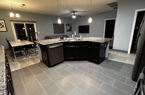 Enterprise House | Contemporary Family & Business Friendly House with Pool