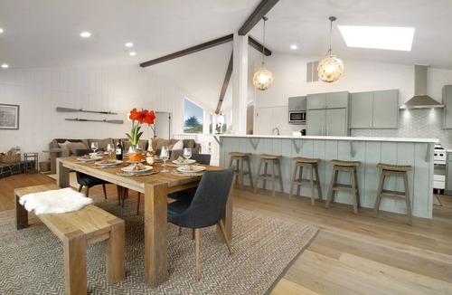 Dillon Beach House | Contemporary Home overlooking the Pacific Ocean