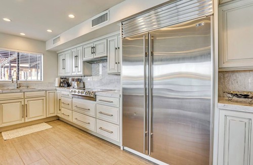 Cienega Springs House | Contemporary Parker, AZ Riverfront Home with Boat Dock and Jet Ski Slips