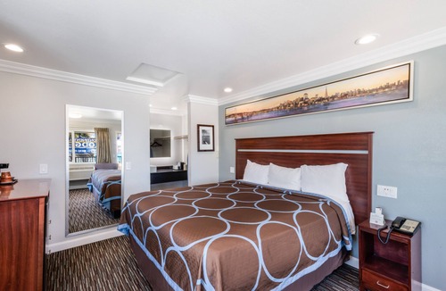 Oakland Hotel | Continental Lodge