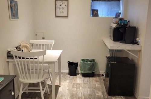 Portsmouth Apartment | Cool basement apartment with WiFi in vibrant Portland, Oregon.