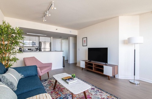 South Beach Apartment | Cool South Beach 2BR w/Roof Tennis, nr Public Transport, by Blueground
