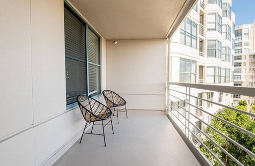 South Beach Apartment | Cool South Beach 2BR w/Roof Tennis, nr Public Transport, by Blueground