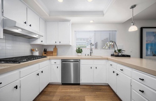 Corona del Mar Apartment | Corona Del Mar Beach Duplex Getaway