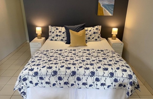 Solana Beach House | Cosy Solana Beach Guest Cottage/Studio in perfect location.