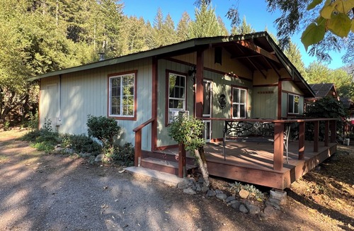 Somes Bar Cottage | cottage 2. 2 bedrooms, 2 bathrooms, full kitchen and front porch