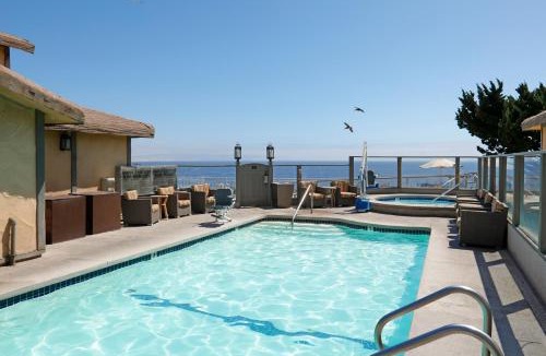 Motel District Hotel | Cottage Inn by the Sea