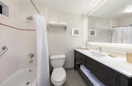 Motel District Hotel | Cottage Inn By The Sea