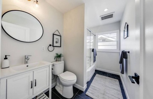 Corte Madera House | Country Club Storybook Home