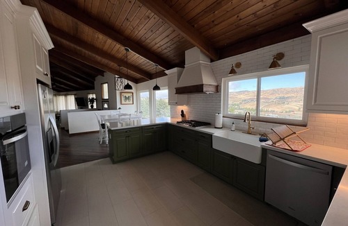 Leona Valley House | Country Feel with Stunning Views