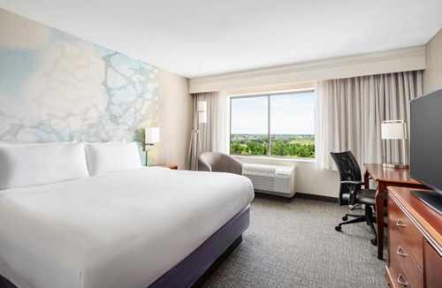 Roseville Hotel | Courtyard by Marriott Roseville Galleria Mall/Creekside Ridge Drive