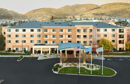 Carson City Hotel | Courtyard Carson City