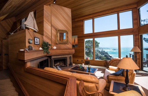 Timber Cove House | Cove House, Dramatic Oceanfront with Swimming Pool on the Wild Sonoma Coast