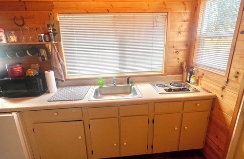 Chiloquin Cabin | Cowboy Cabin #2 on a working cattle ranch very close to Crater Lake