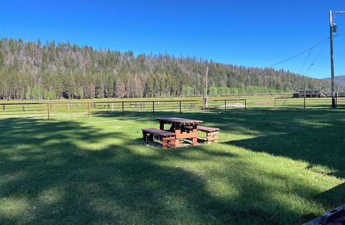 Chiloquin Cabin | Cowboy Cabin #2 on a working cattle ranch very close to Crater Lake