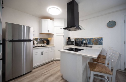Spring Valley Apartment | Cozy 1-bedroom apartment in beautiful Las Vegas with AC