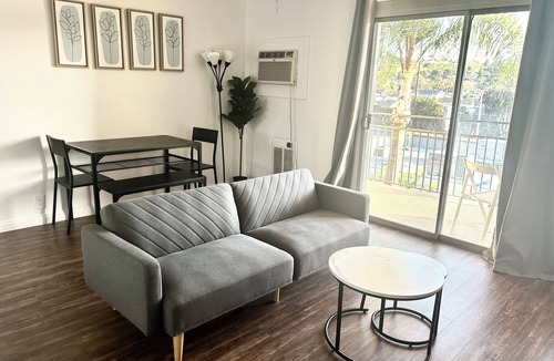 La Habra Apartment | Cozy 1-bedroom Apt in La Habra Full Size Kitchen in Gated Community