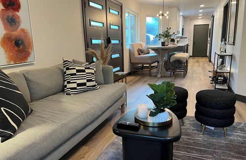 Redlands Condo | Cozy 1-bedroom guest house in enjoyable Redlands with AC, WiFi, outdoor patio.
