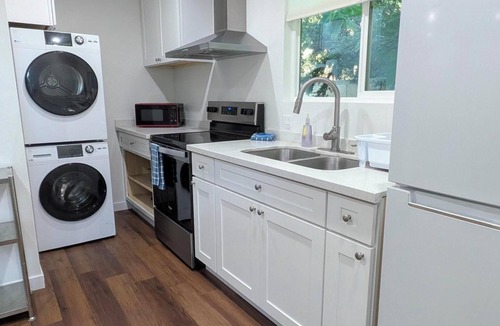 Temple City House | Cozy 2-bedroom house in marvelous San Gabriel Valley with AC