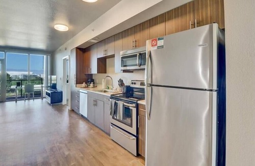 Downtown San Jose Apartment | Cozy 2BR - Perfect for a Family Stay!