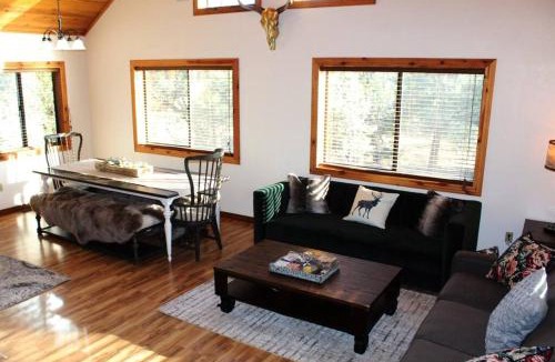 Overgaard House | Cozy 3 bedroom/2bathroom cabin Heber, AZ