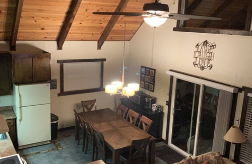 Mi-Wuk Village Cabin | Cozy 3-bedroom chalet with loft in charming Mi-Wuk Village.