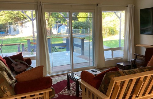 Crescent City Cabin | Cozy 3 bedroom cabin